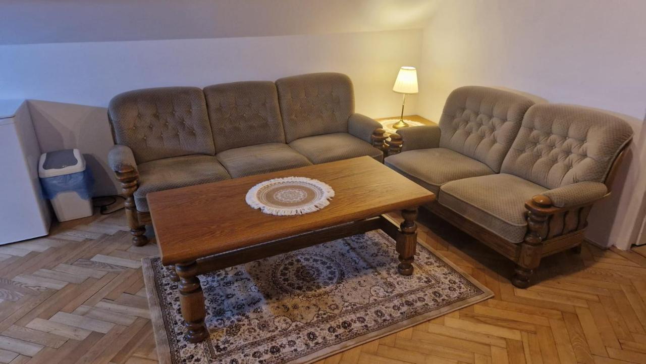 Old Town Apartmán *